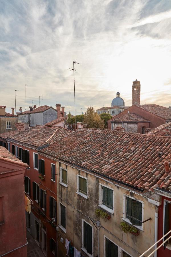 Classy Venice Luaran gambar