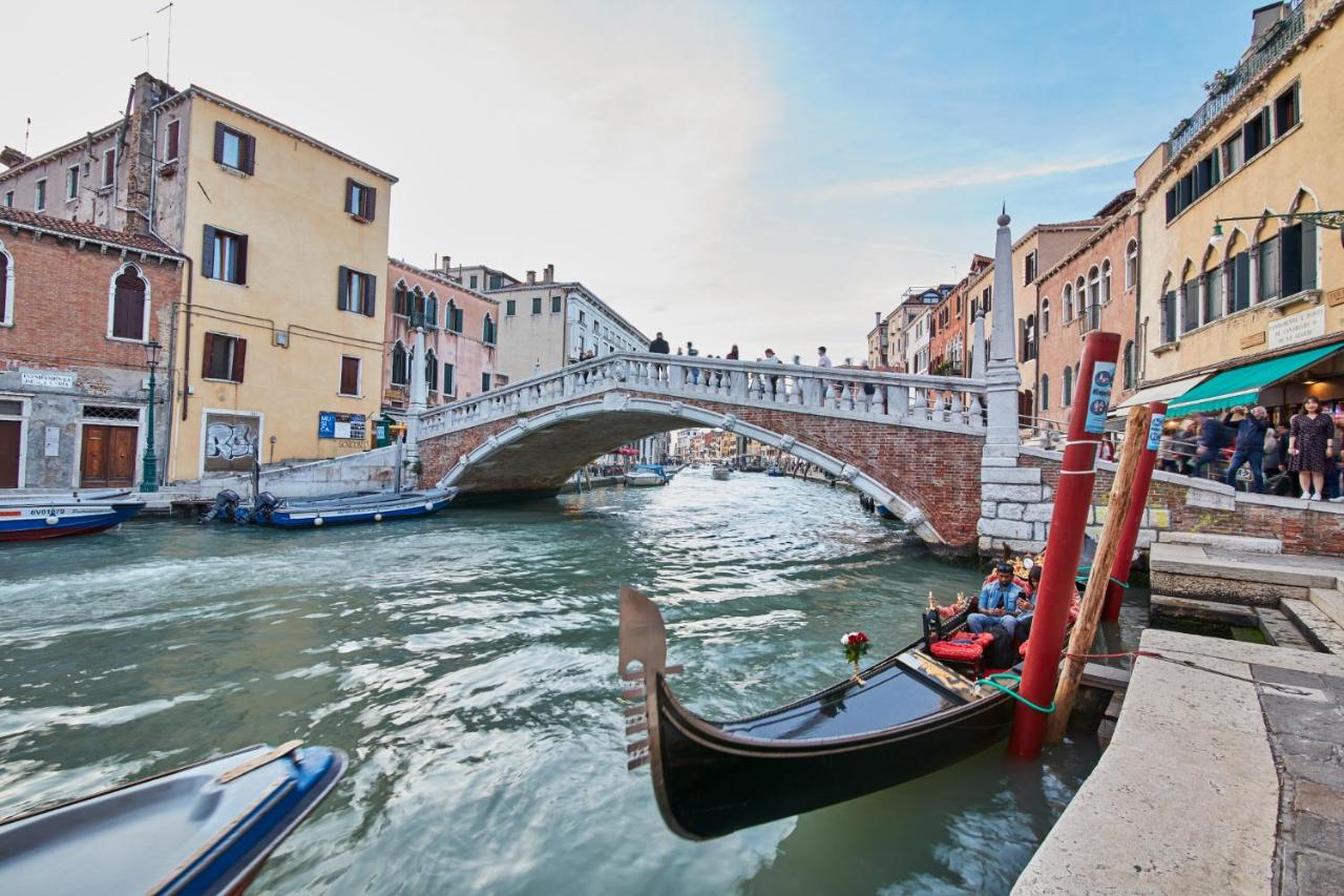 Classy Venice Luaran gambar